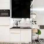 Boutique Apartment *